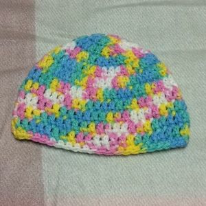 🎉HP!🎉 Multicolored crochet newborn hat pink blue yellow white green